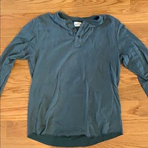 Large Marine Layer men’s shirt